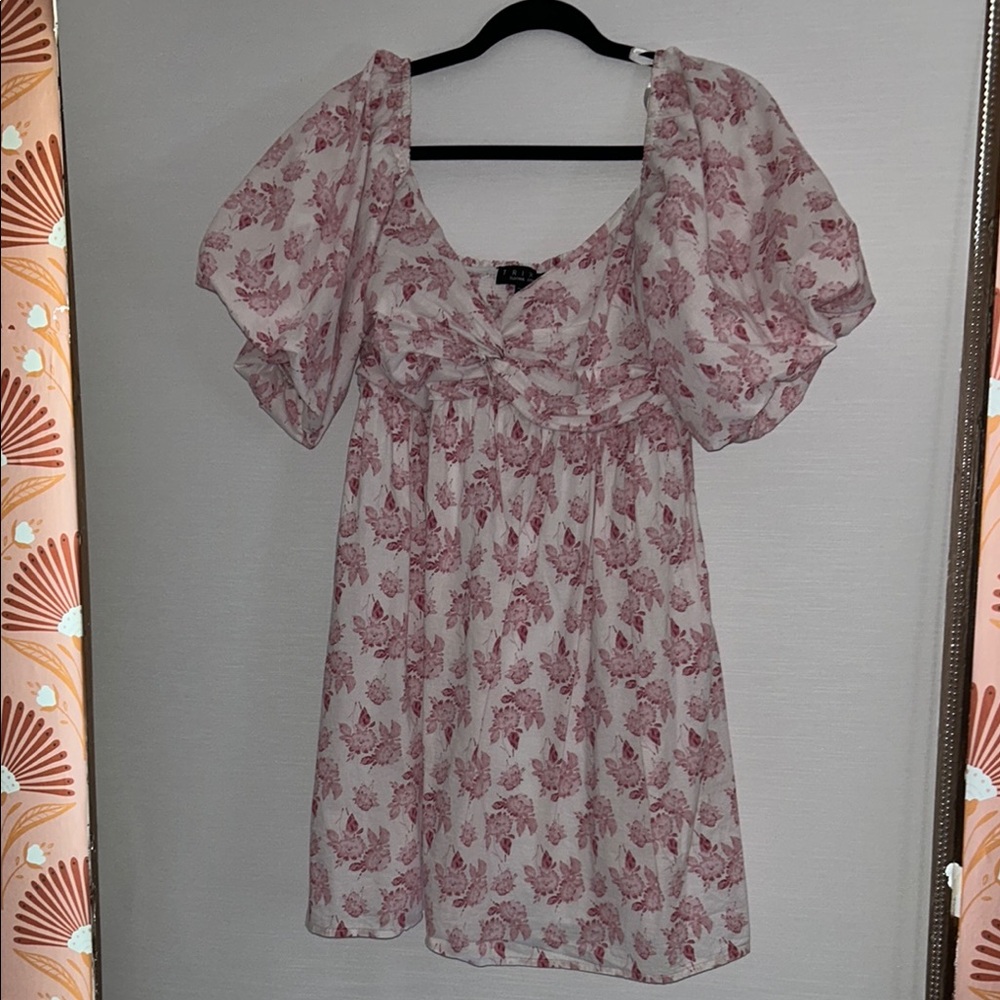 Floral Puff Sleeve Dress